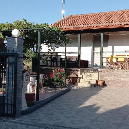 Haus Villa Nea Kallikrateia Exterior photo